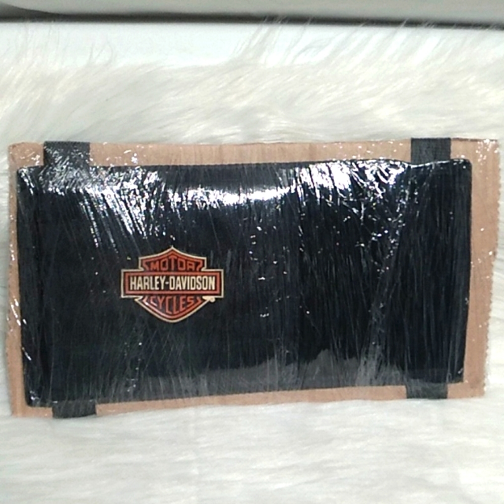(X-91) Harley Davidson Motorcycles Visor Attachment CD/DVD Holder